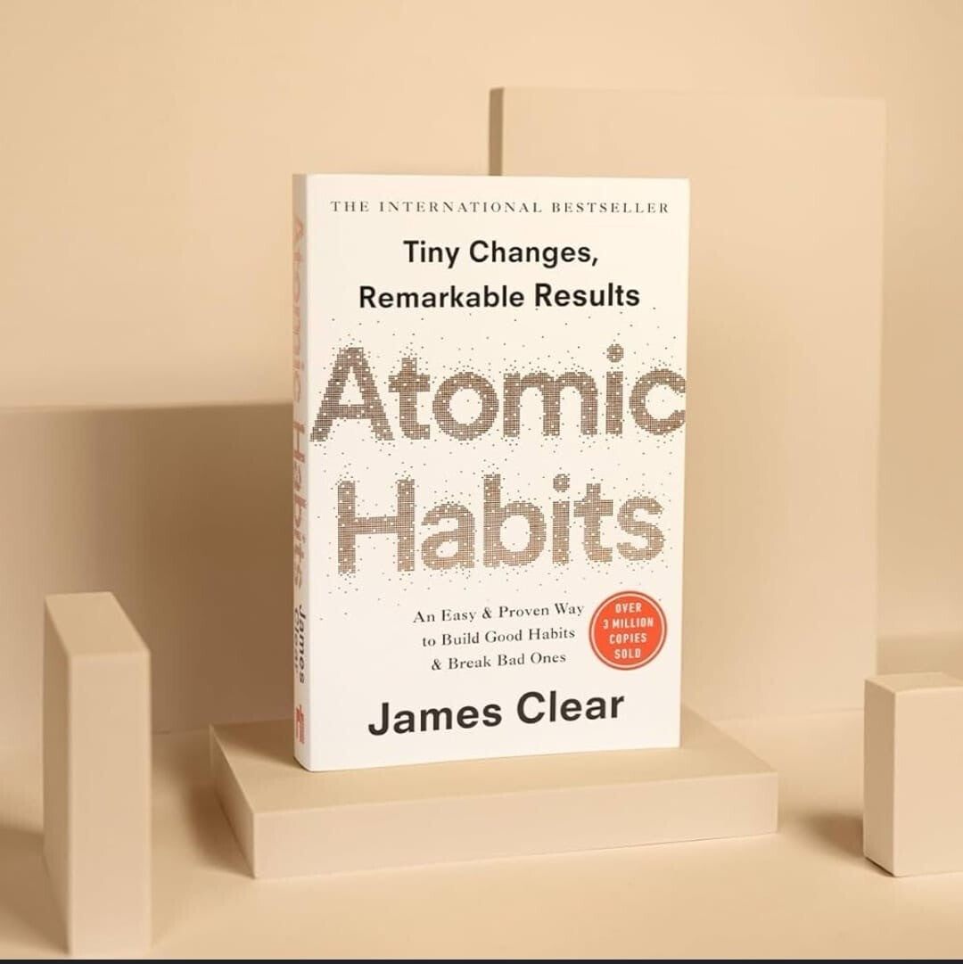 Atomic Habits: An Easy & Proven Way to Build Good Habits & Break Bad Ones